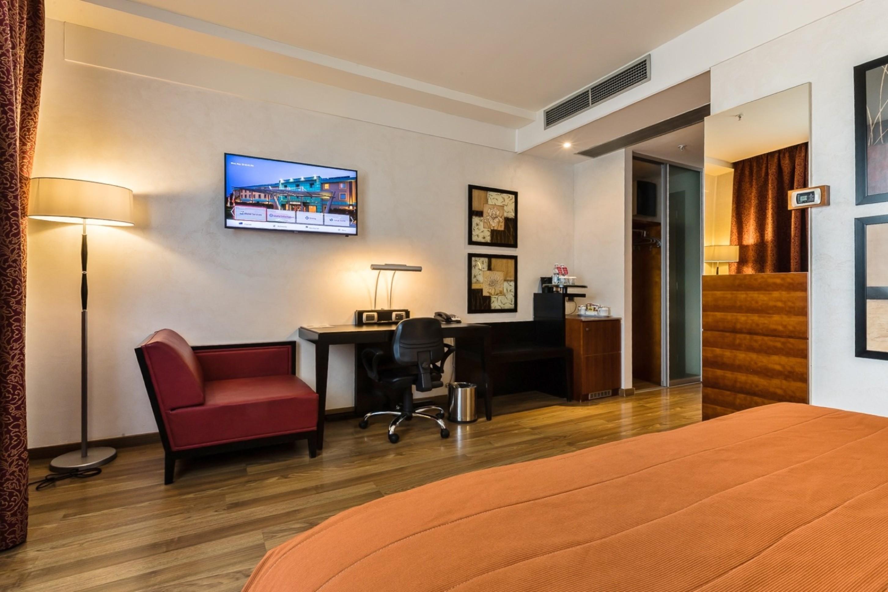Crowne Plaza Milan - Malpensa Airport By Ihg Hotel