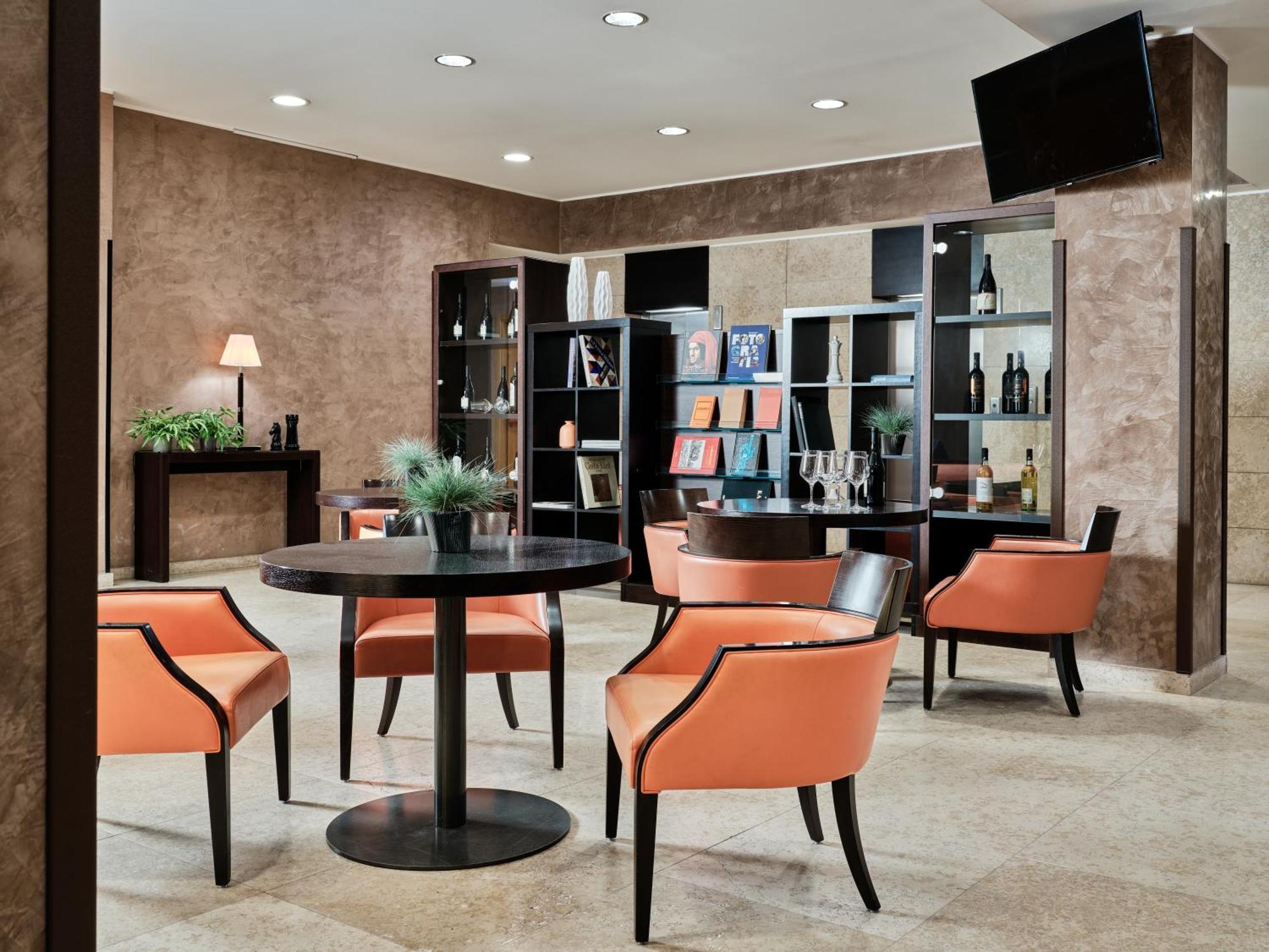 Crowne Plaza Milan - Malpensa Airport By Ihg 4*