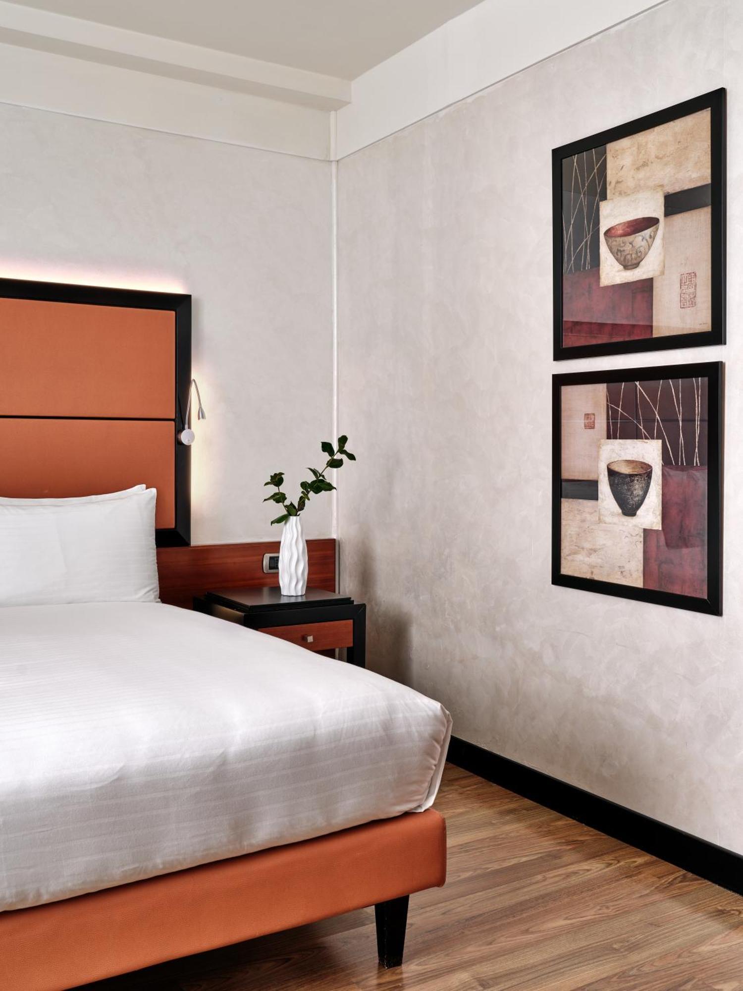 Hotel Crowne Plaza Milan - Malpensa Airport By Ihg Case Nuove (Lombardy)