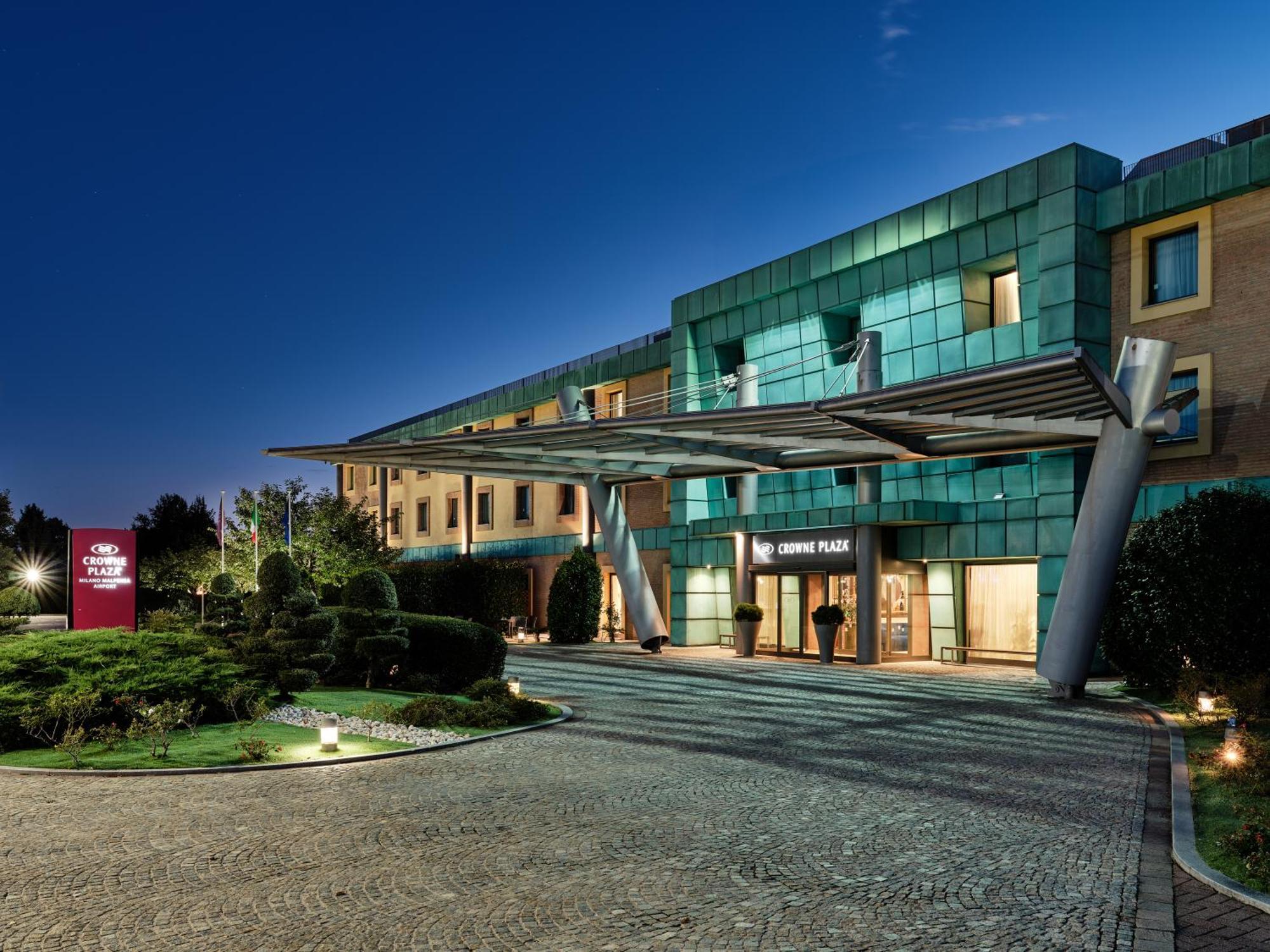 Crowne Plaza Milan - Malpensa Airport By Ihg 4*